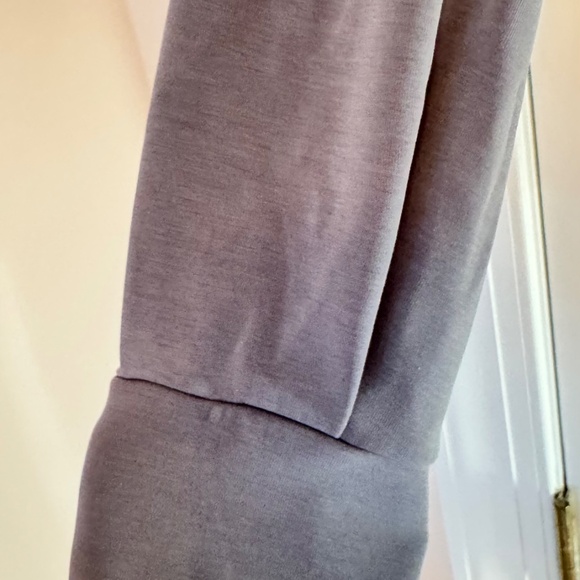 Athleta Seasoft Crewneck Sweatshirt, Cosmos (Blue/Gray), Size XS - Picture 4 of 5